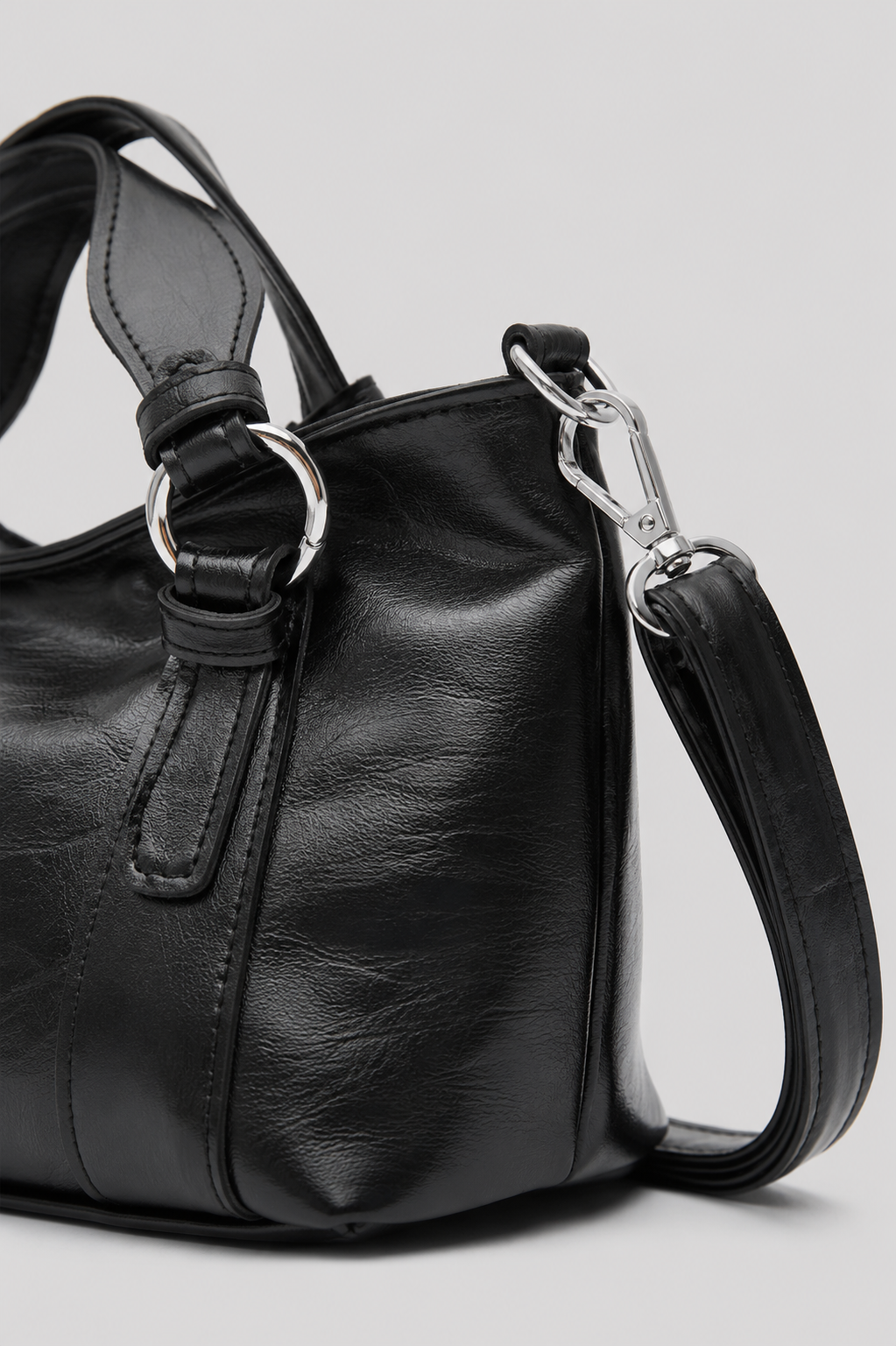 Bolso Halka Detaylı El ve Çapraz Çanta Siyah